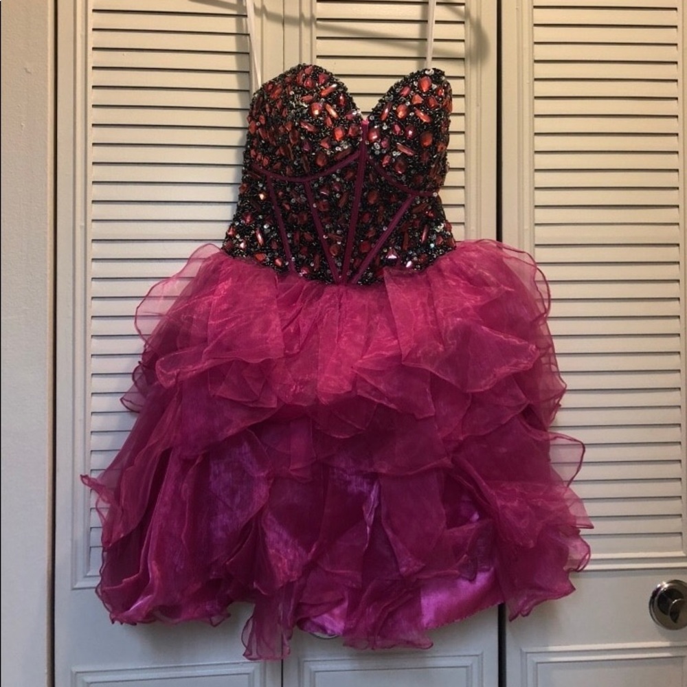 Prom dress! - Picture 2 of 2